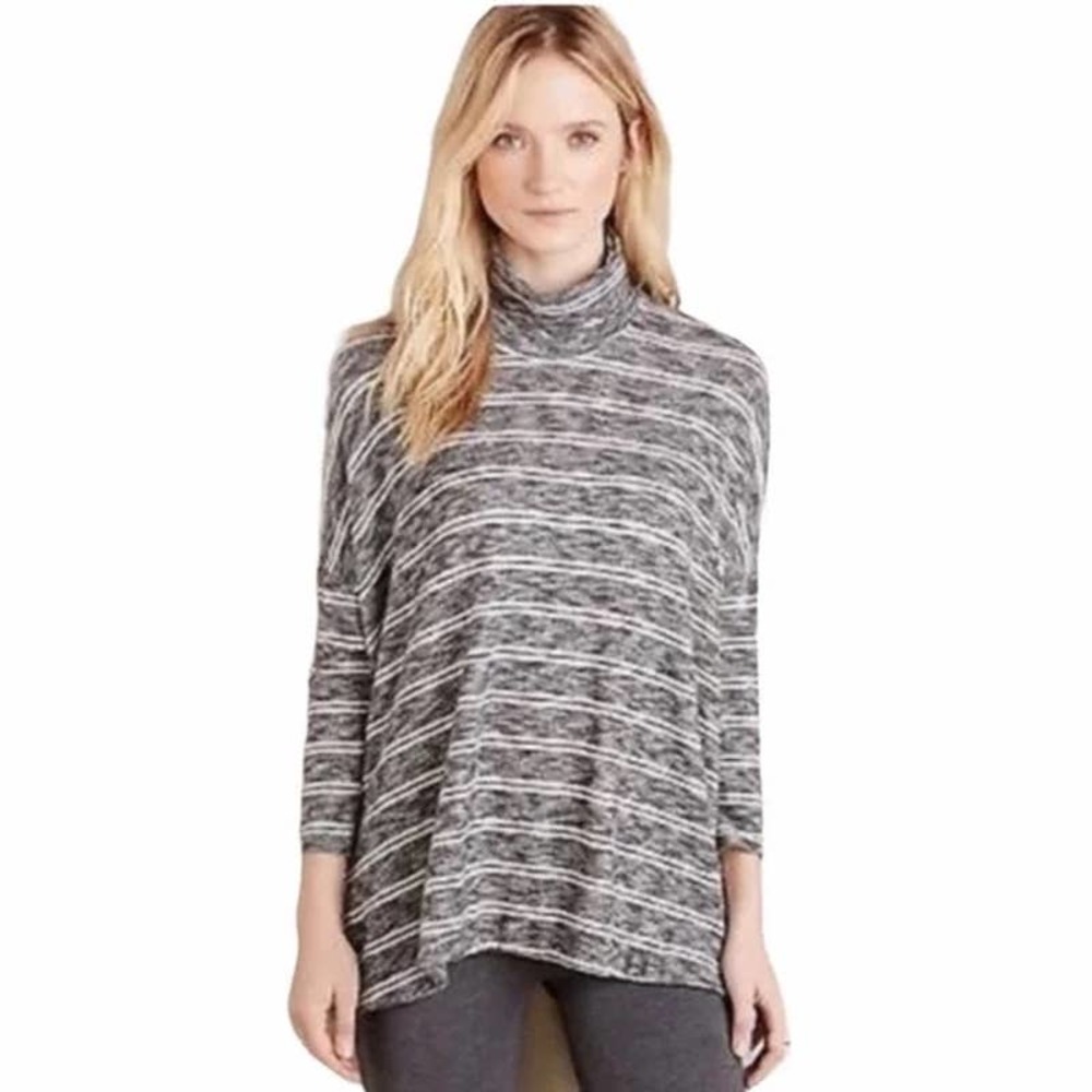 Anthropologie Postmark Mika Gray and White Striped Turtleneck Sweater